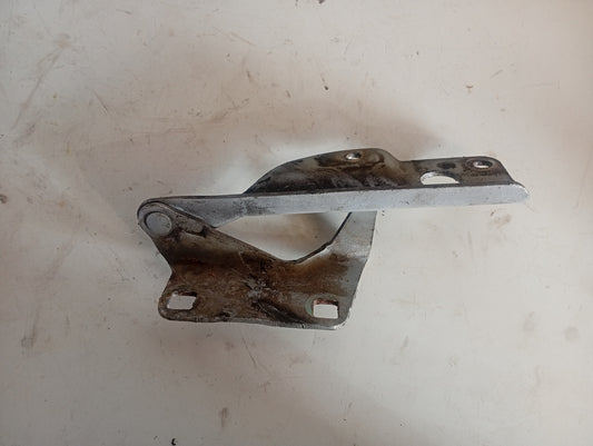 Bisagra Capot Nissan Sentra B15