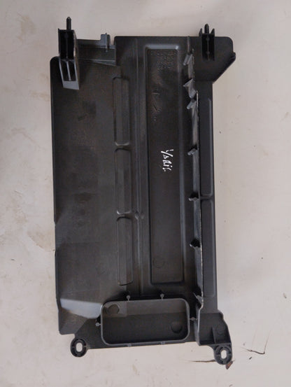 Disipador Calor Condensador Radiador Superior Toyota Yaris 2005 2011