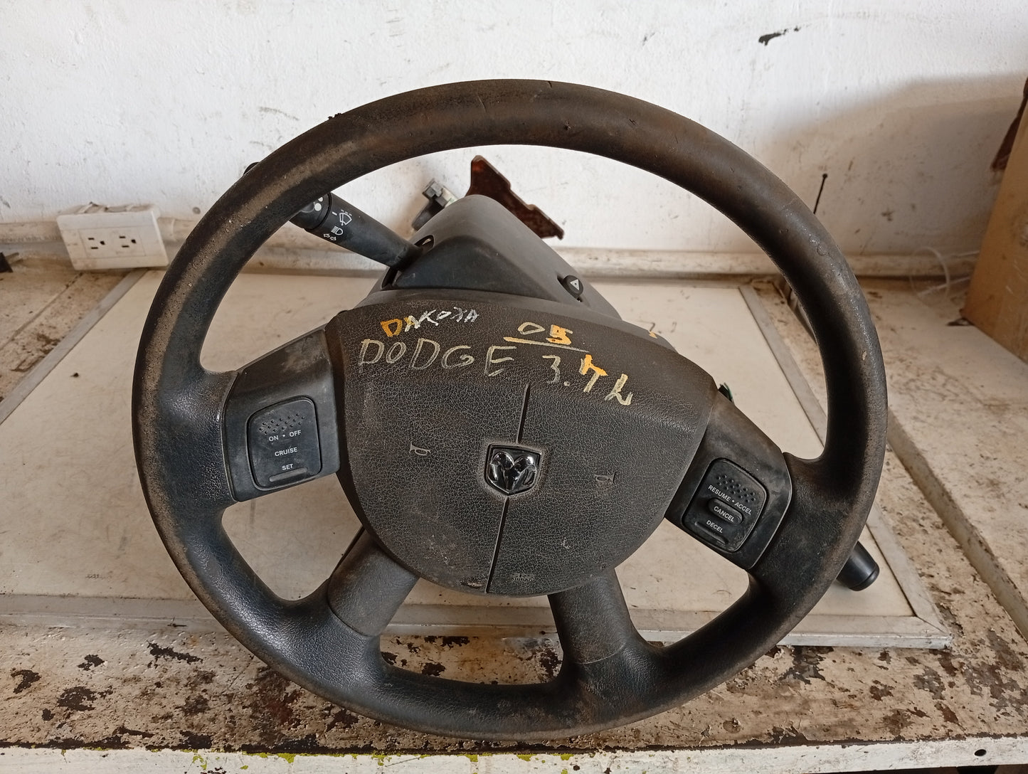 Caña Volante Dodge Dakota 2004 2008