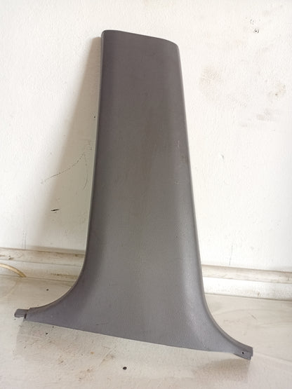 Moldura Paral Interno Cinturon Central Nissan Sentra B14