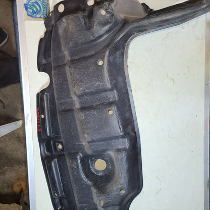 Guardapolvo Peto Motor Toyota Yaris 2006 2009 Sport Belta