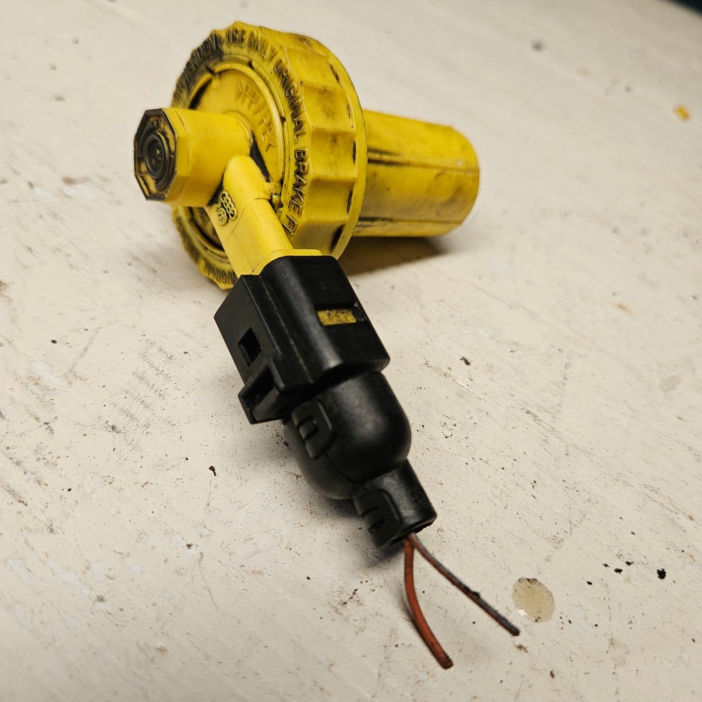 Tapa Envase Deposito Liga Bomba Freno Bora