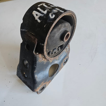 Soporte De Motor Nissan Altima 2002 2006 2.5