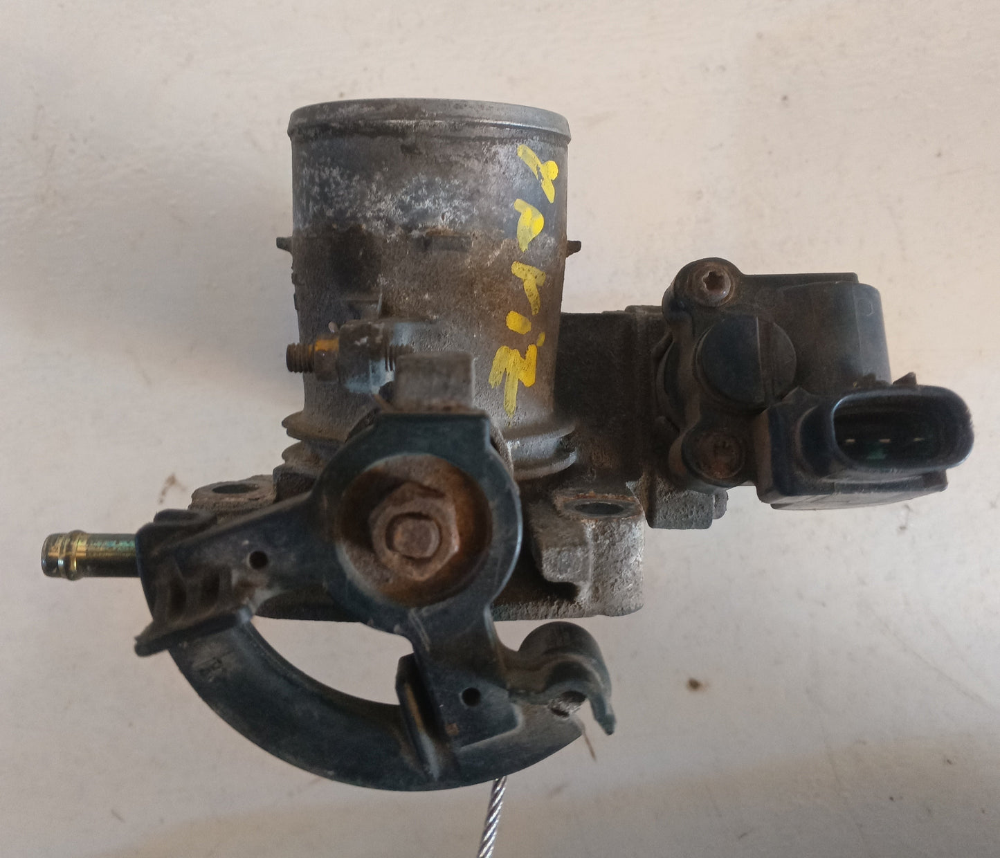 Cuerpo Aceleracion Guaya Toyota Yaris 2001 2005 (Completo)