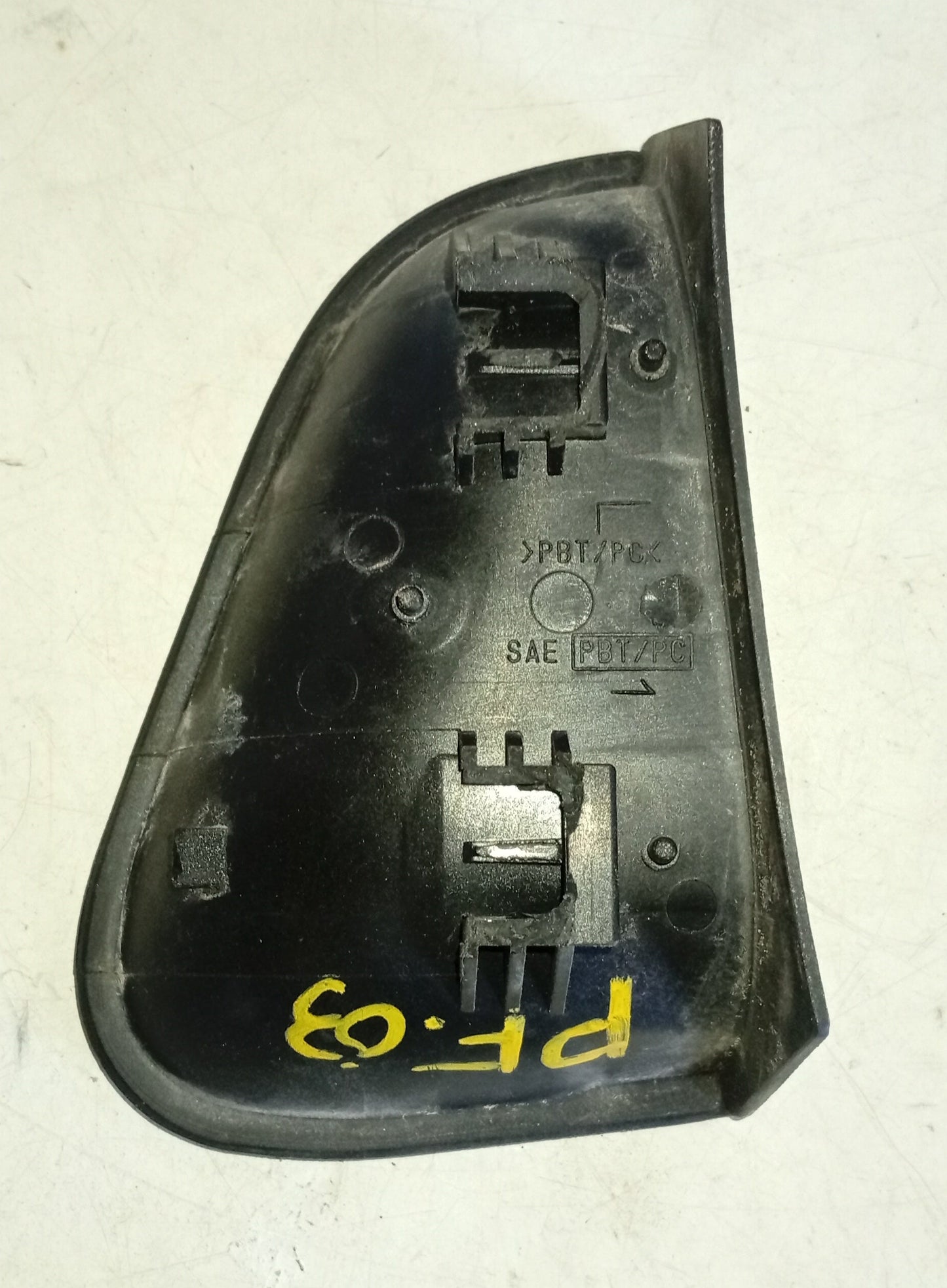 Moldura Manilla Trasera Pathfinder 2000 2004