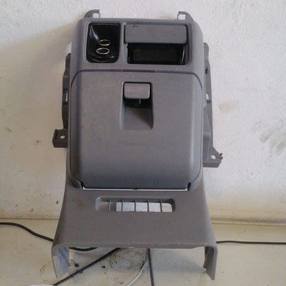 Guantera Frontal Toyota Sienna 1998 2004