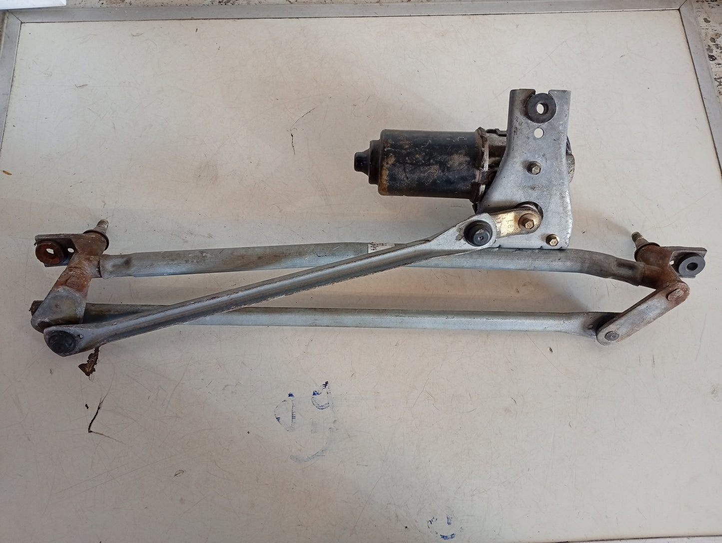 Motor Brazo LimpiaParabrisa Ford Escape 2004 2007