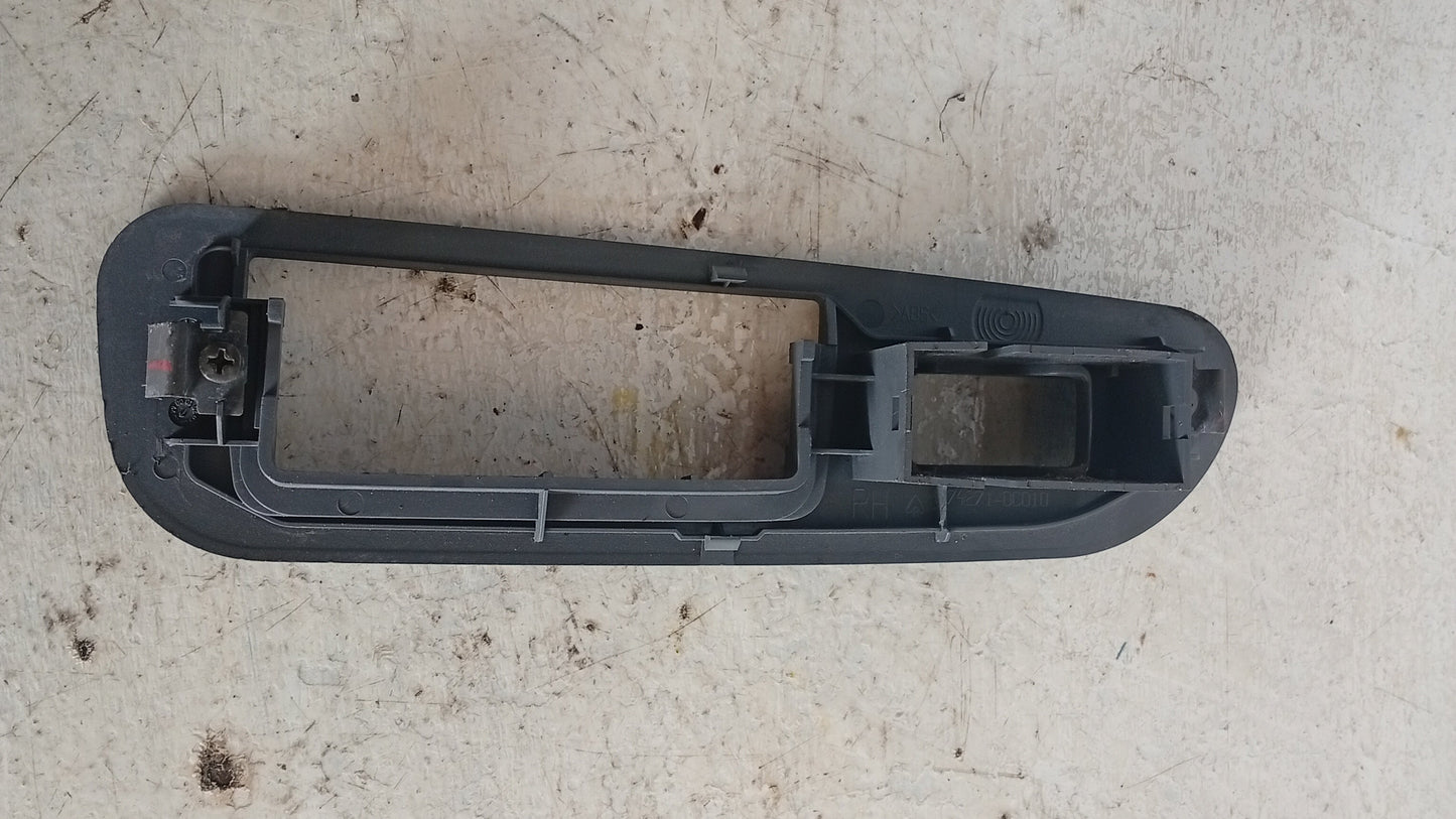 Embellecedor Mando Eleva Vidrio Toyota Tundra 2000 2006