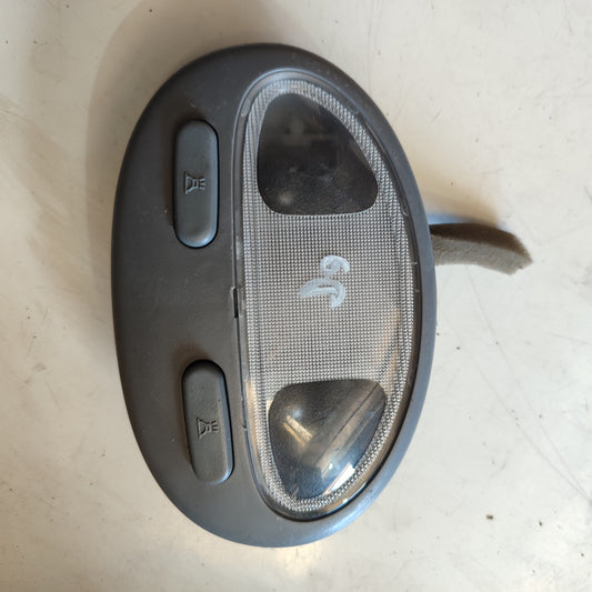 Lampara Luz Techo Delantero Chverolet Optra