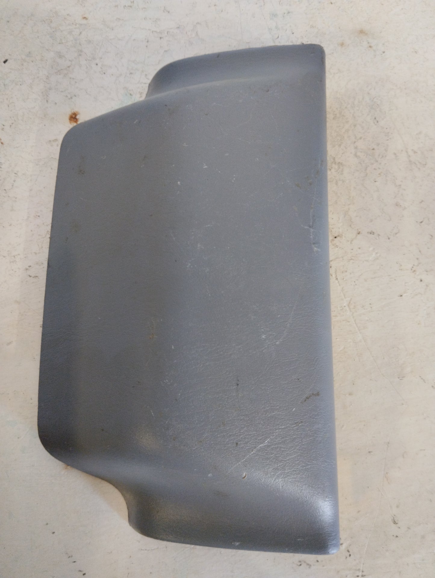 Tapa Moldura Compuerta Toyota Rav4