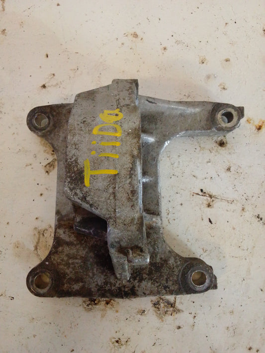 Base Soporte Semi Eixo Nissan Tiida