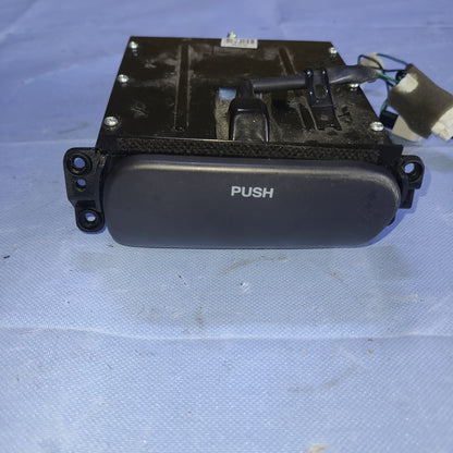 Cenicero Hyundai Elantra