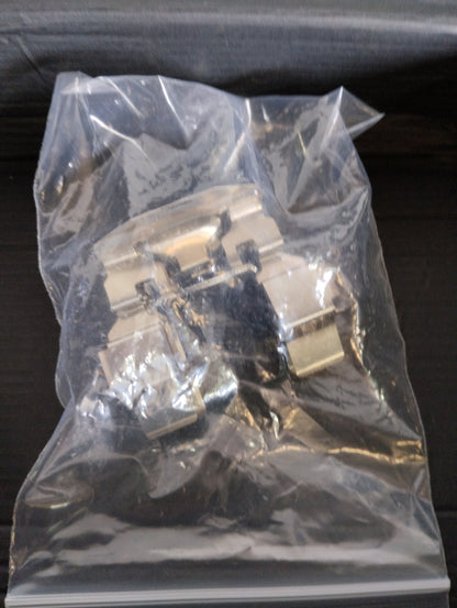Herraje y Pastillas Freno Ford Explorer 2004 NUEVO