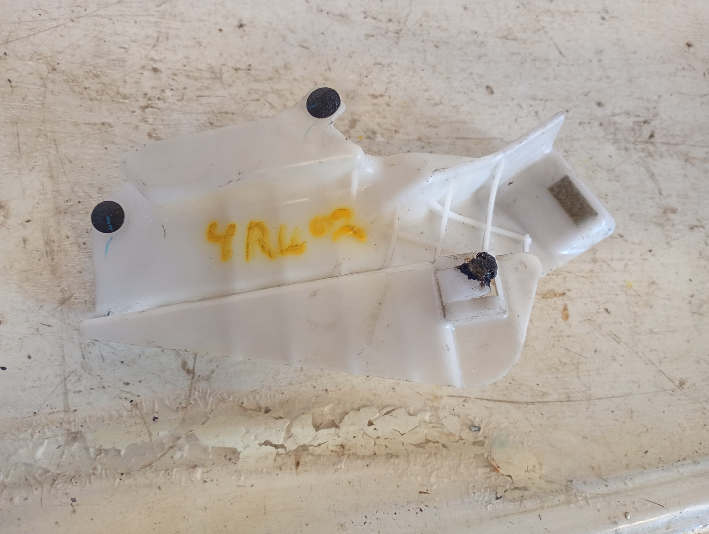 Base Parachoque Trasero Soporte Toyota 4Runner 2002