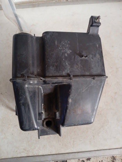 Envase Deposito Limpiaparabrisas Toyota Celica 2004