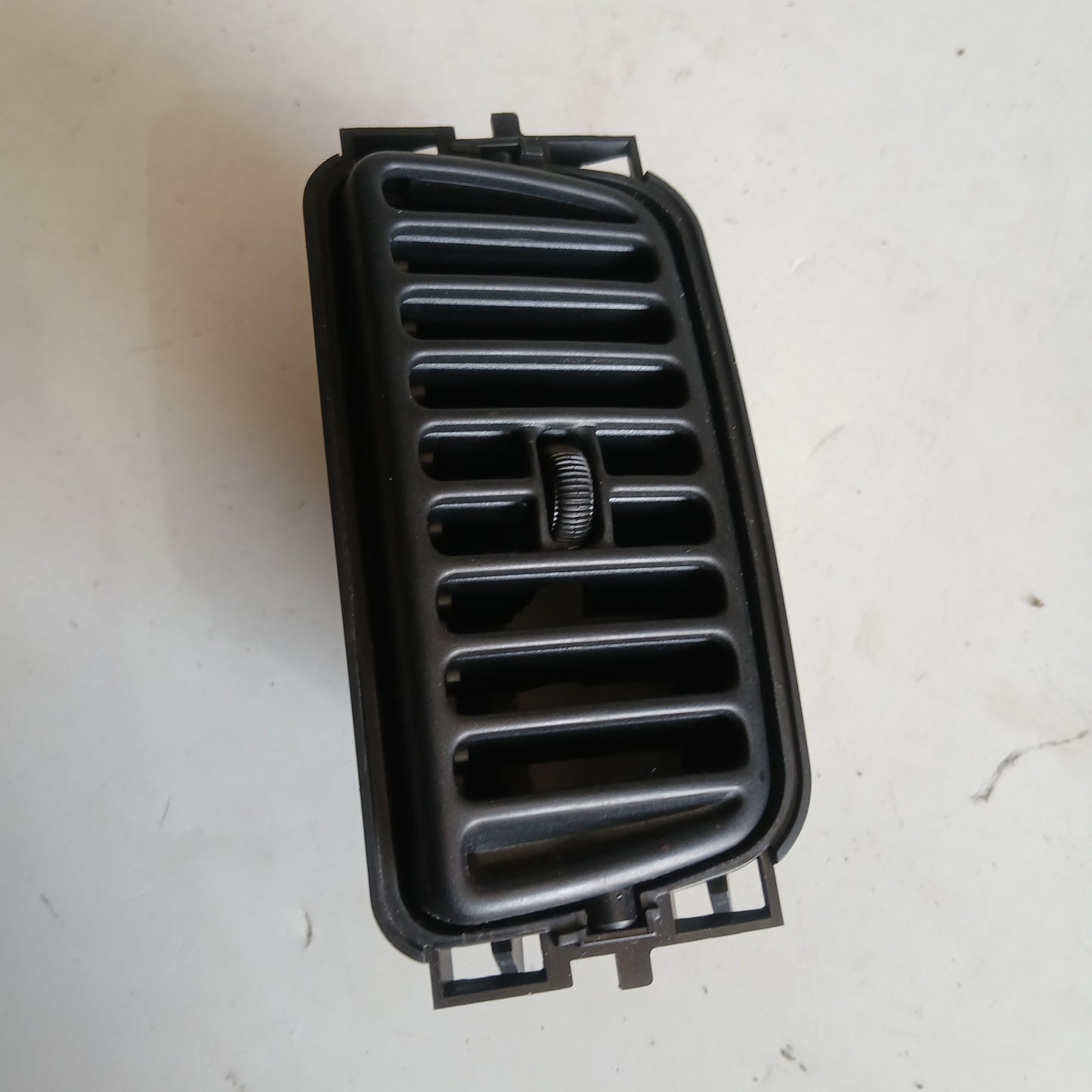 Rejilla Aire Central Ford Escape 2001 2004