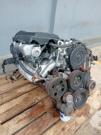 Motor Mitsubishi Galant 2.4L