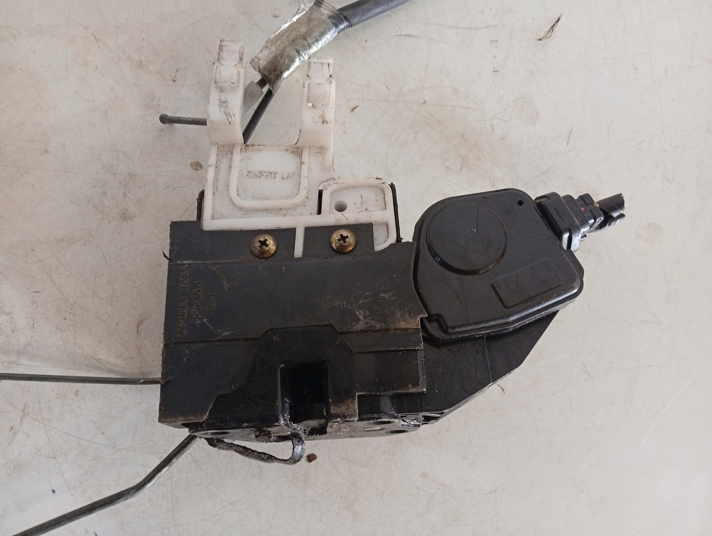 Cerradura Puerta Hyundai Santa Fe 2001 2005