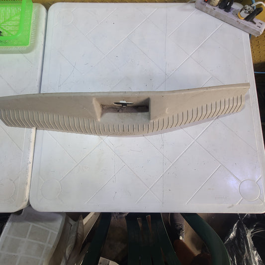 Embellecedor Inferior Maleta Jeep Grand Cherokee