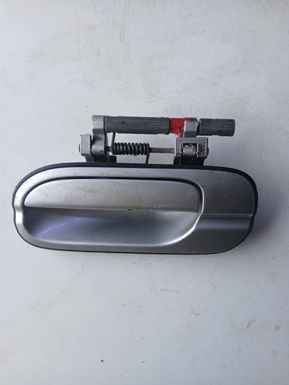 Manilla Externa Nissan Sentra B15 2001 2007