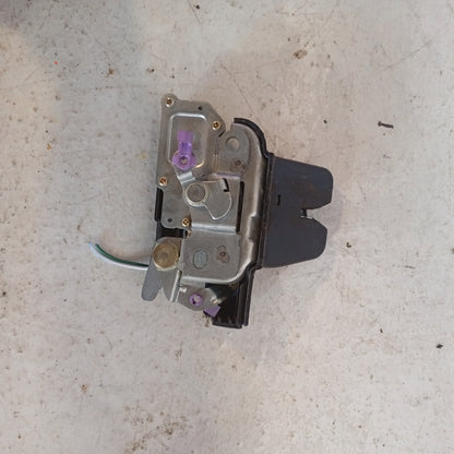 Cerradura Maleta Toyota Camry Lumiere 2005 2006