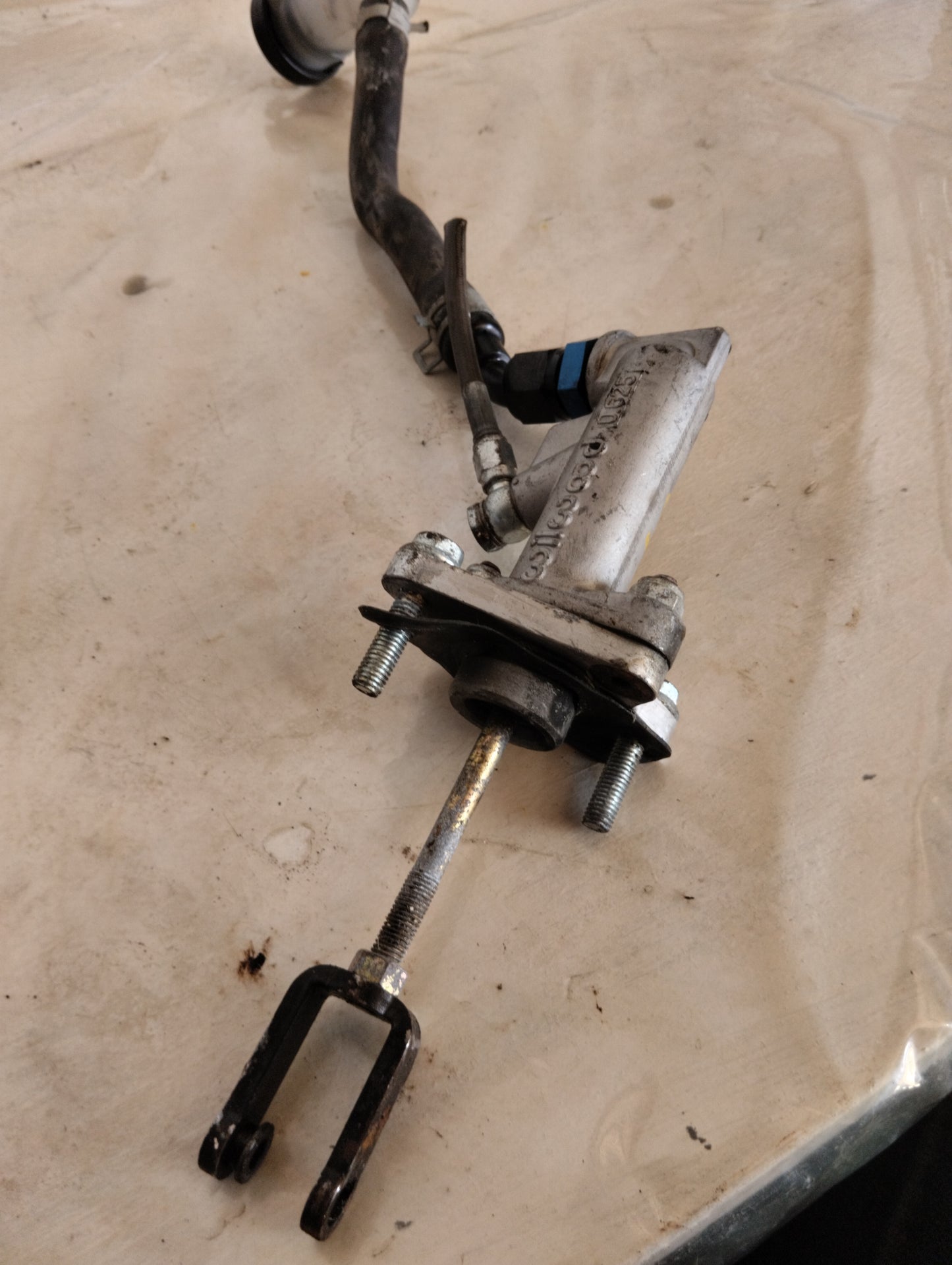 Bombin de Croche Nissan 350Z 2004 2007