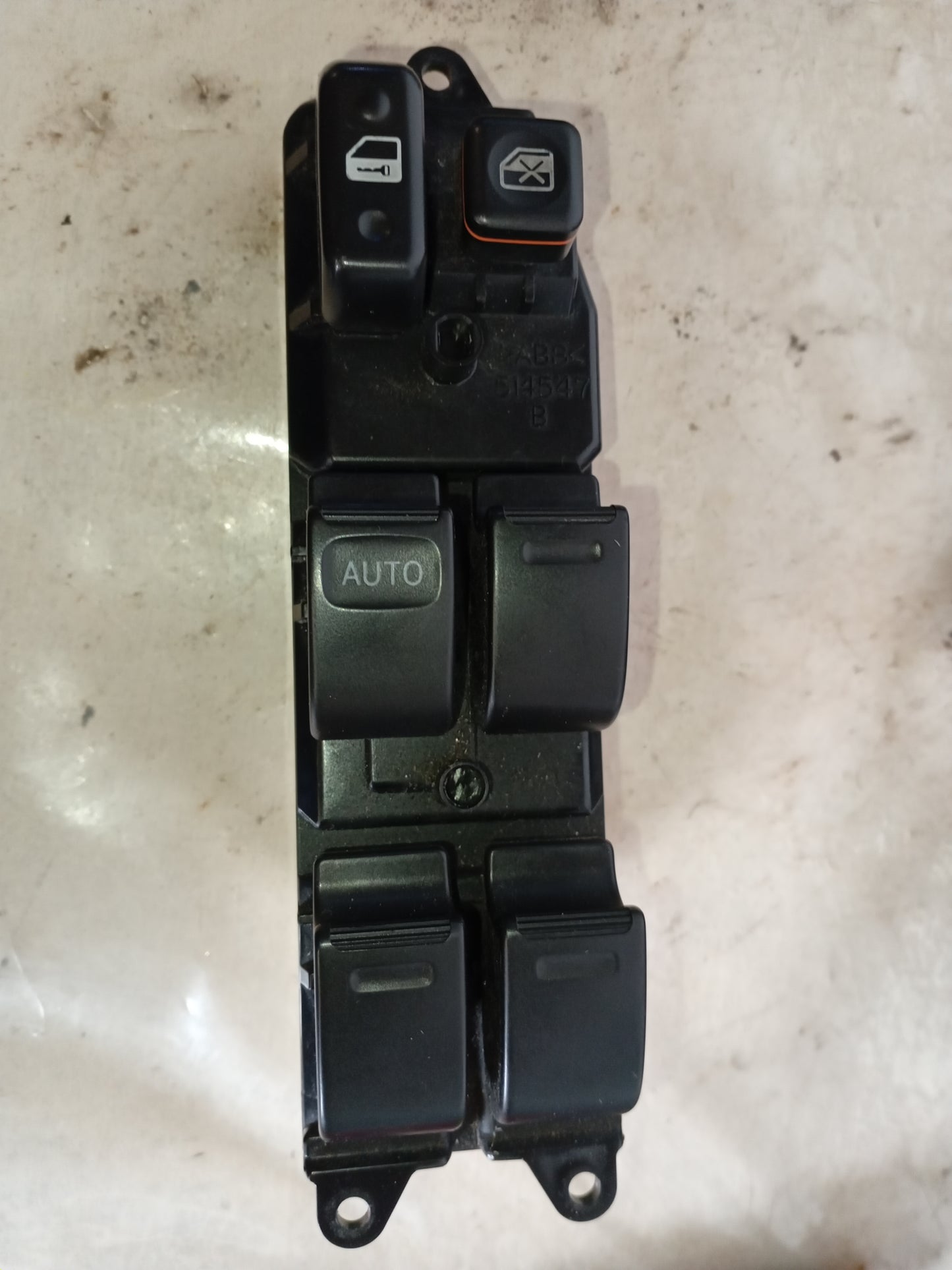 Mando Eleva Vidrio Toyota Piloto RAV4