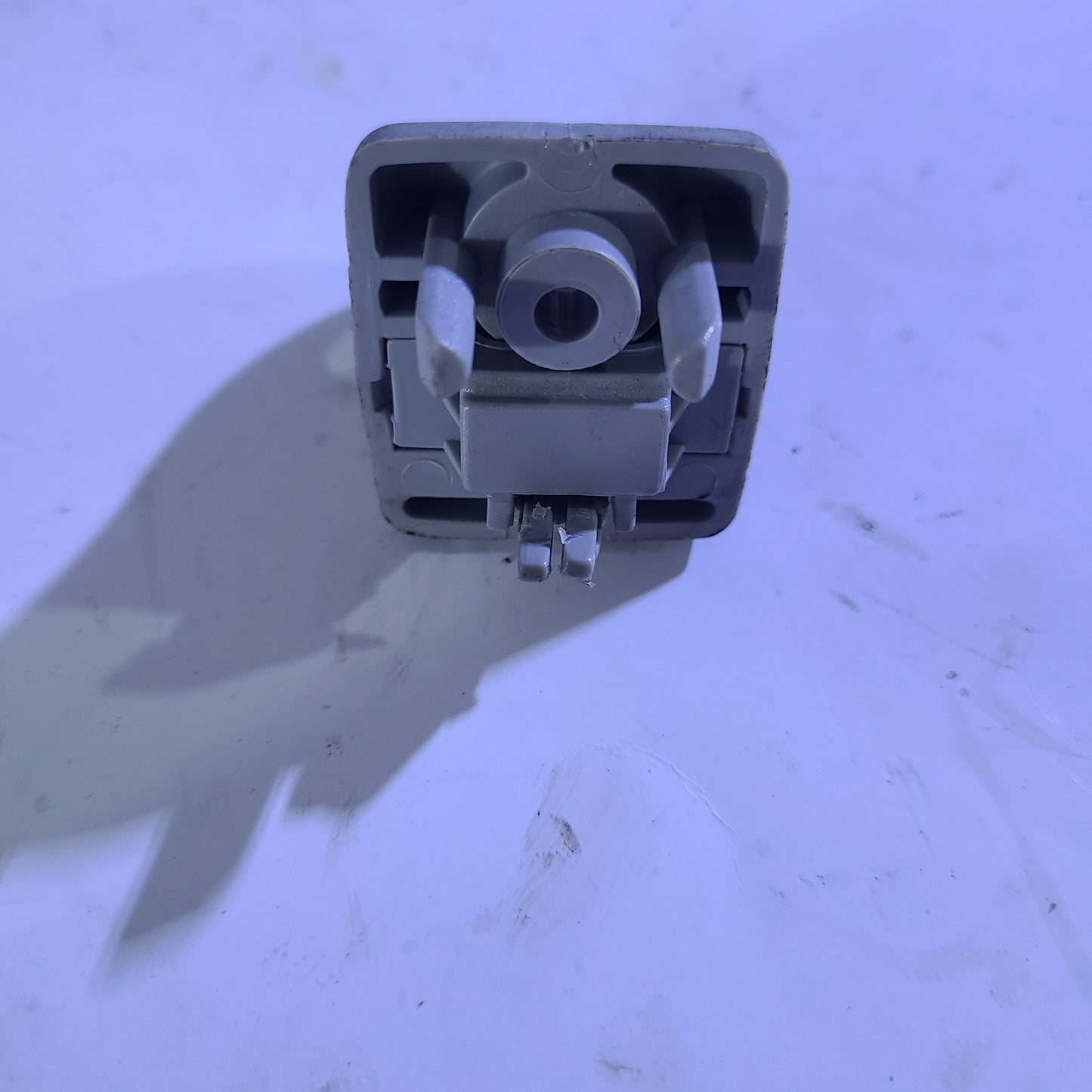 Gancho Tapa Sol Kia Sportarge