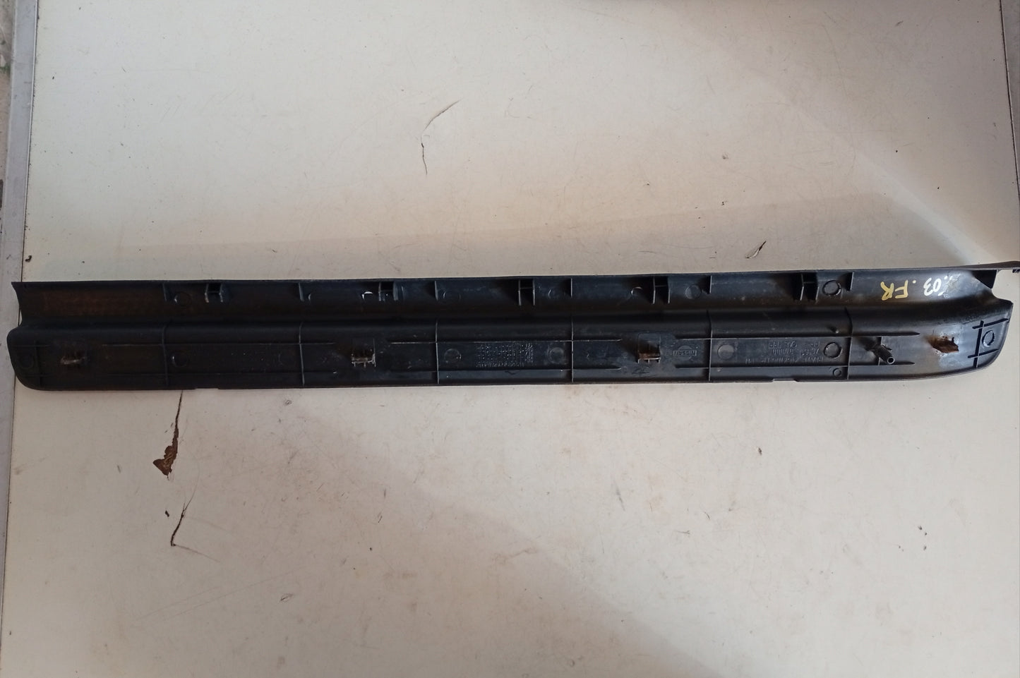 Posa Pie Nissan Pathfinder 2000 2004