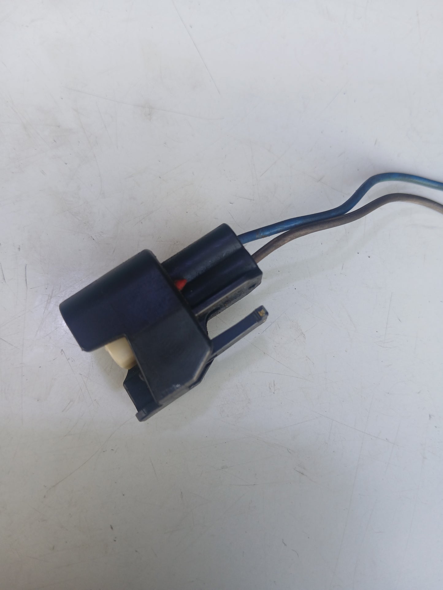Conector Inyector Dodge Caliber 2.0 Caravan 3.3