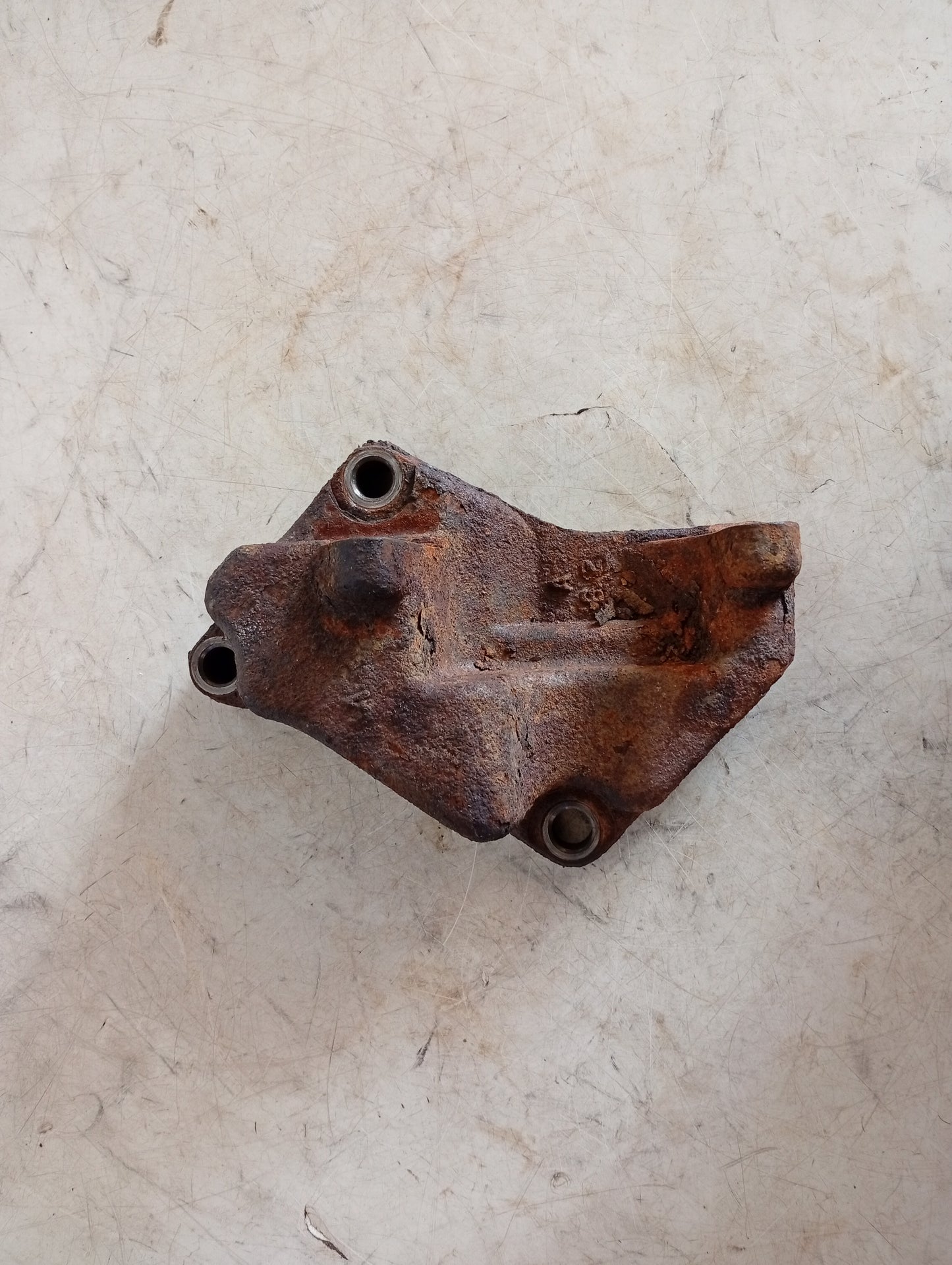 Base Soporte Flecha Mazda3