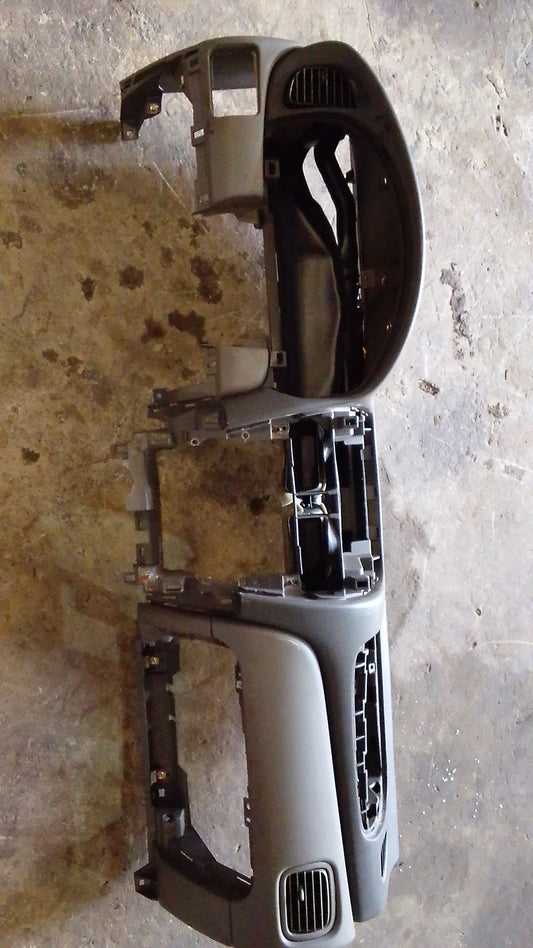 Tablero Central Nissan Sentra B15 2005