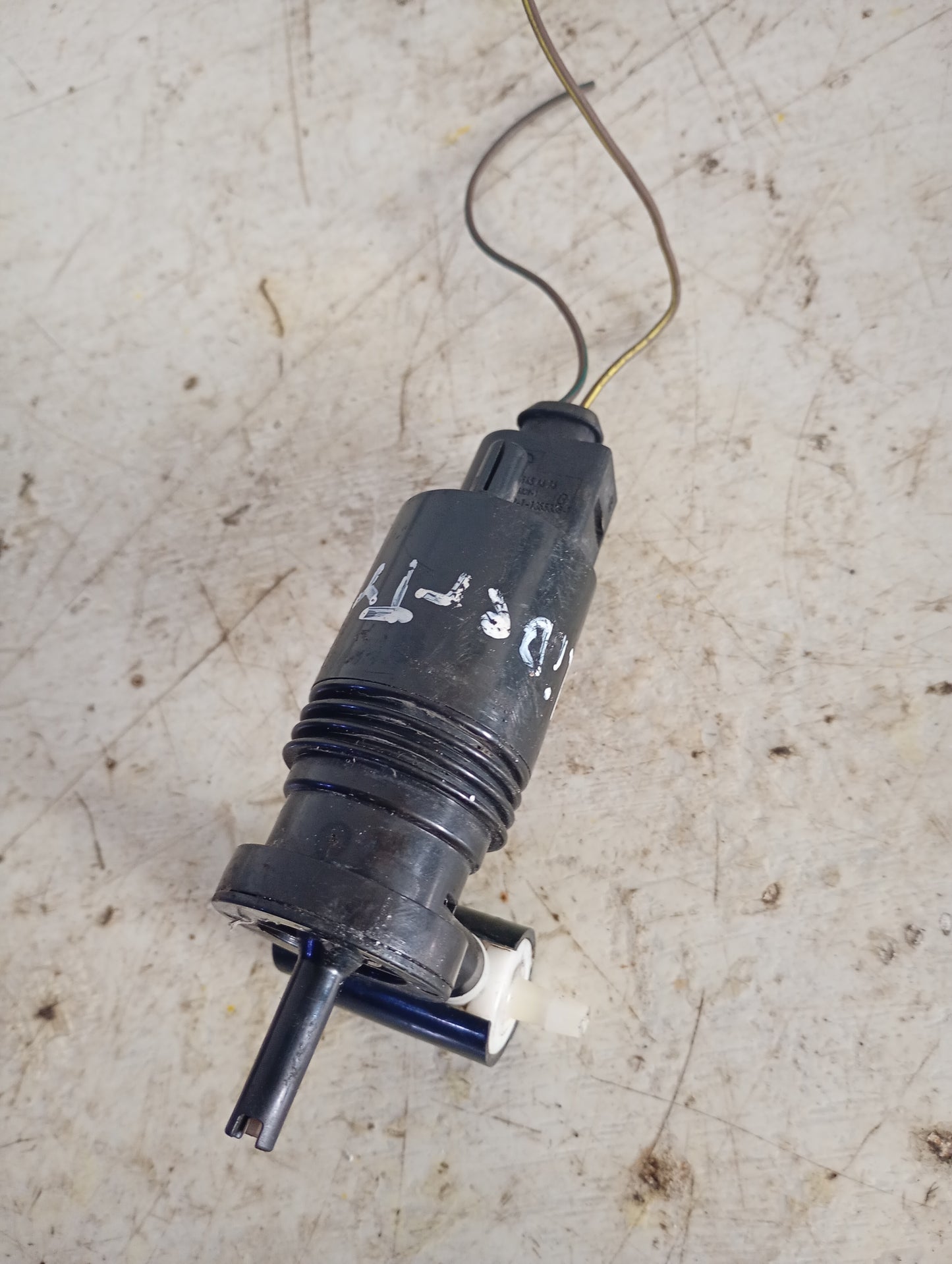 Bomba Limpia Parabrisas Jeep Liberty