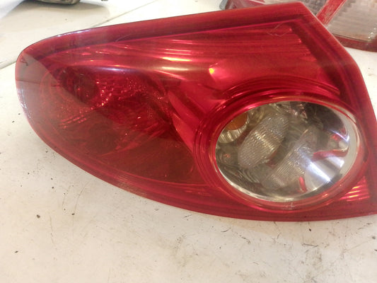 Stop Chevrolet Compuerta Optra