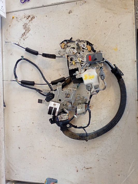 Actuador Cerradura Puerta Corrediza Honda Odyssey 2005