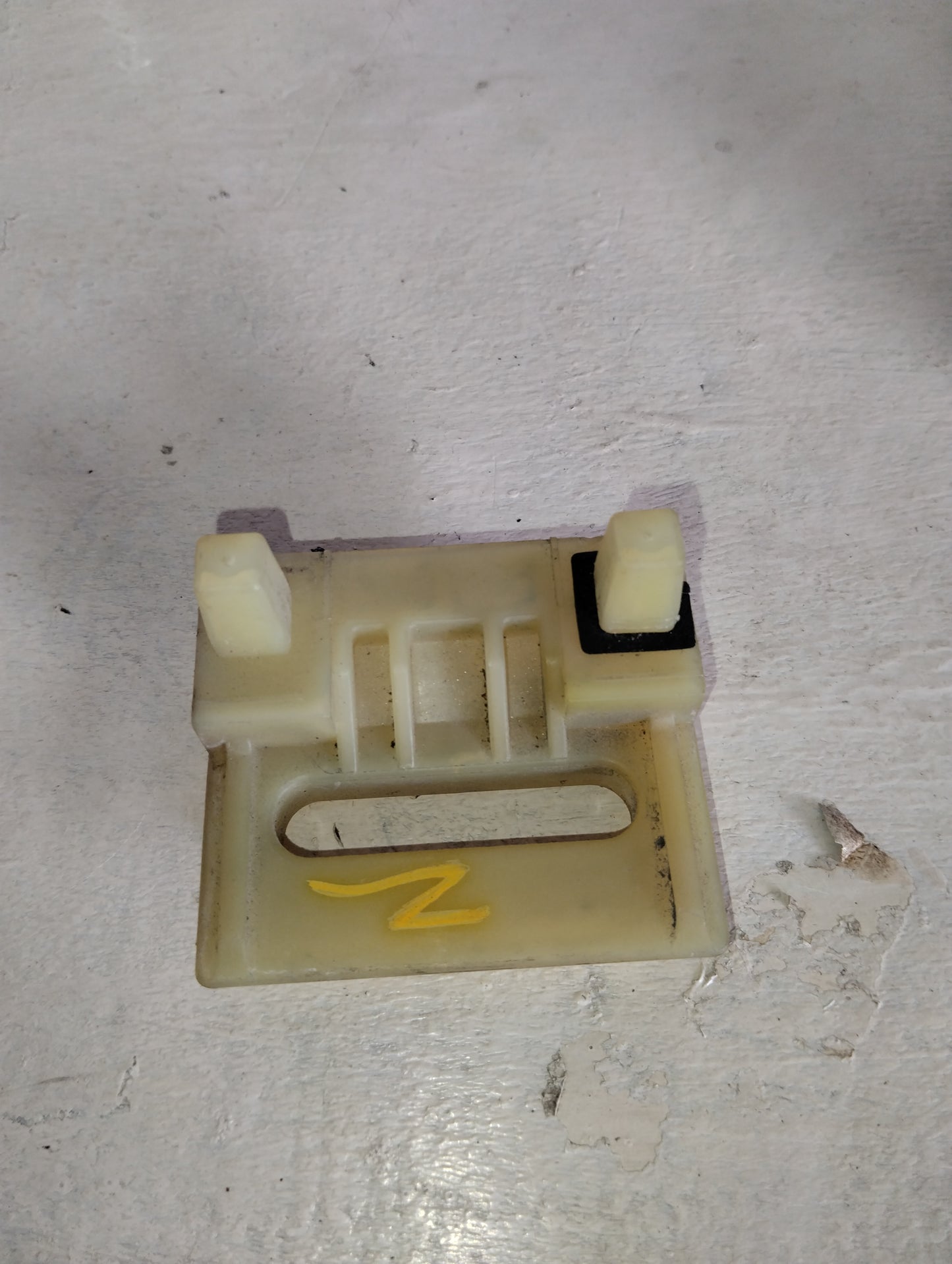 Base Soporte Parachoque Trasero Nissan 350Z