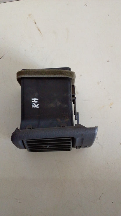 Rejilla Ford Explorer Copiloto 2002 2005
