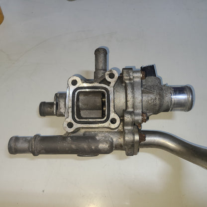Toma De Agua Aluminio Chevrolet Cruze 1.8