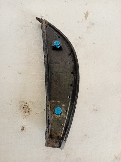 Platina Puerta Trasera Nissan Altima 2002 2006