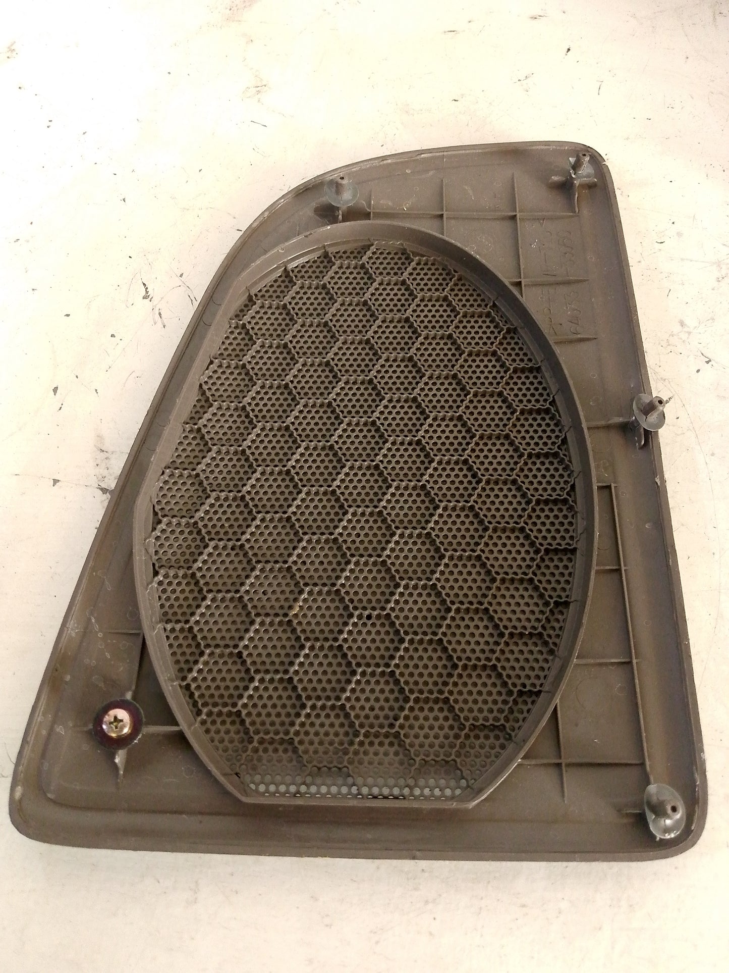 Tapa Corneta Maleta Toyota Camry 1997 2002