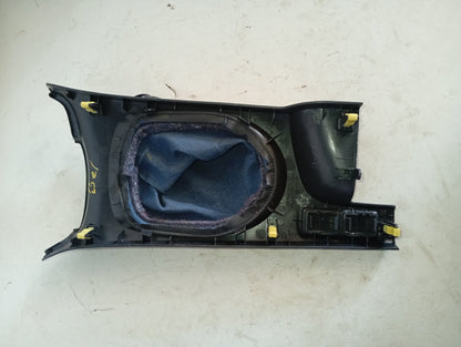 Embellecedor Palanca Toyota Yaris Belta