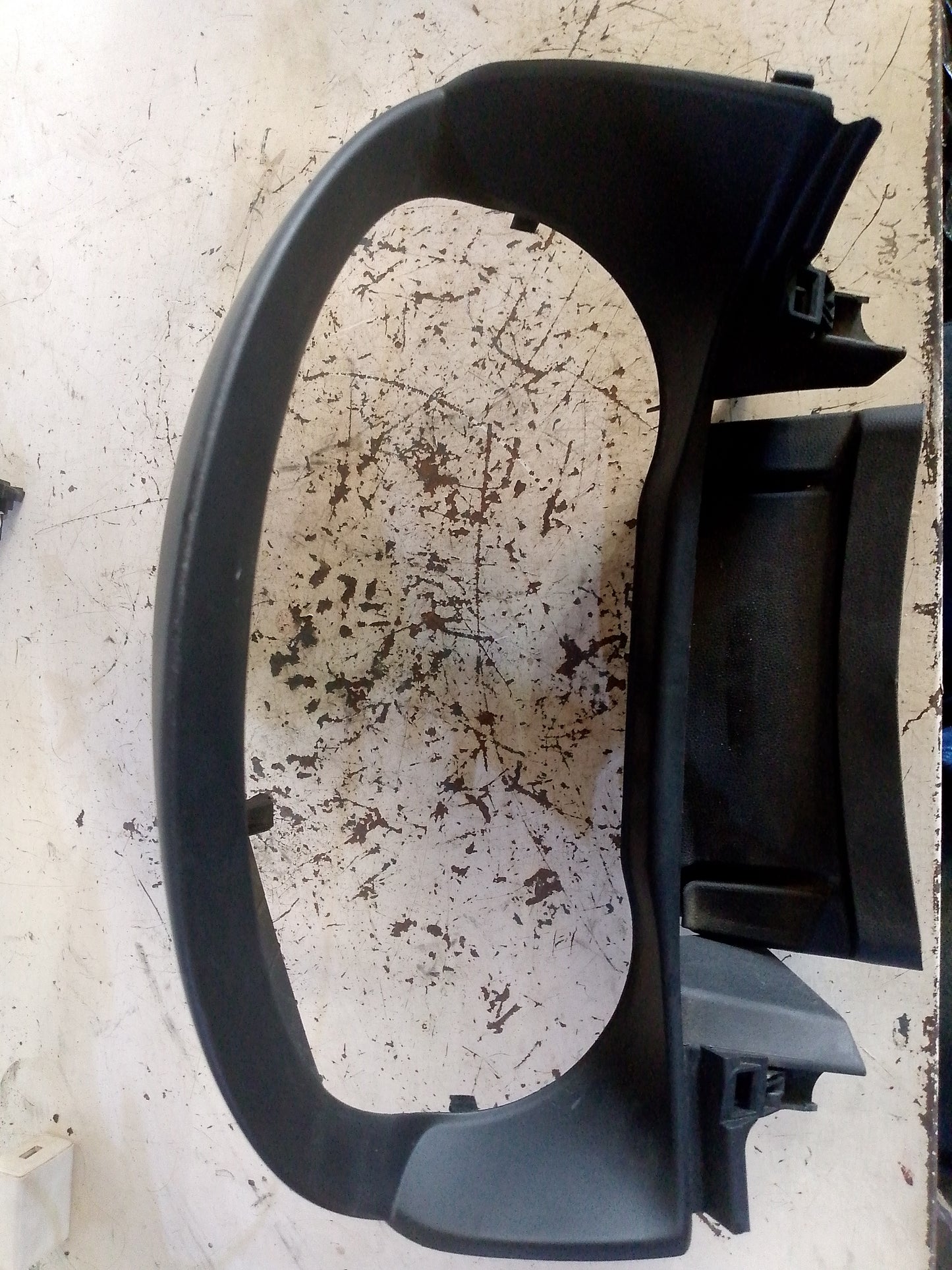 Embellecedor Cluster Tacometro Mazda3