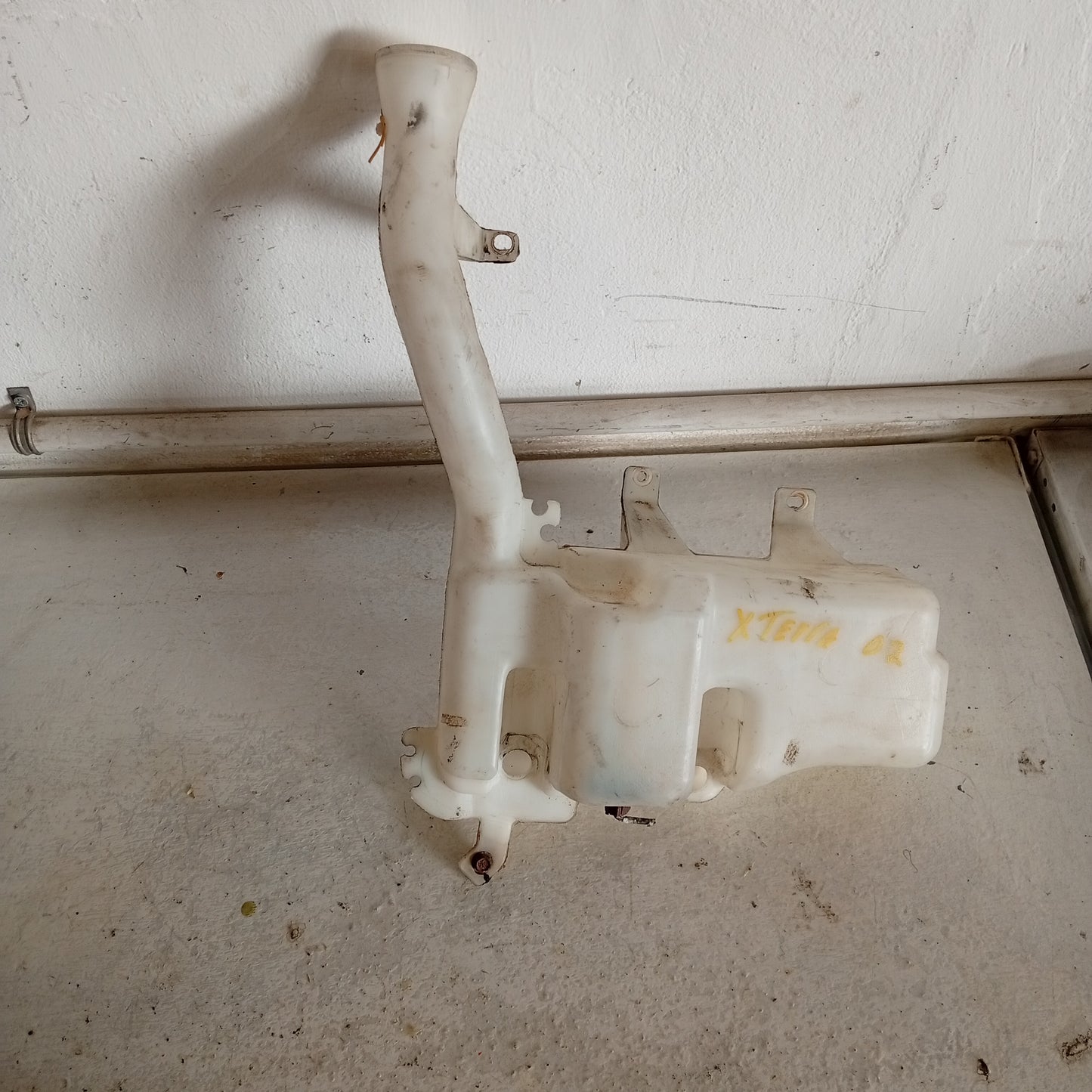 Envase Limpiaparabrisa Nissan Xterra 2002