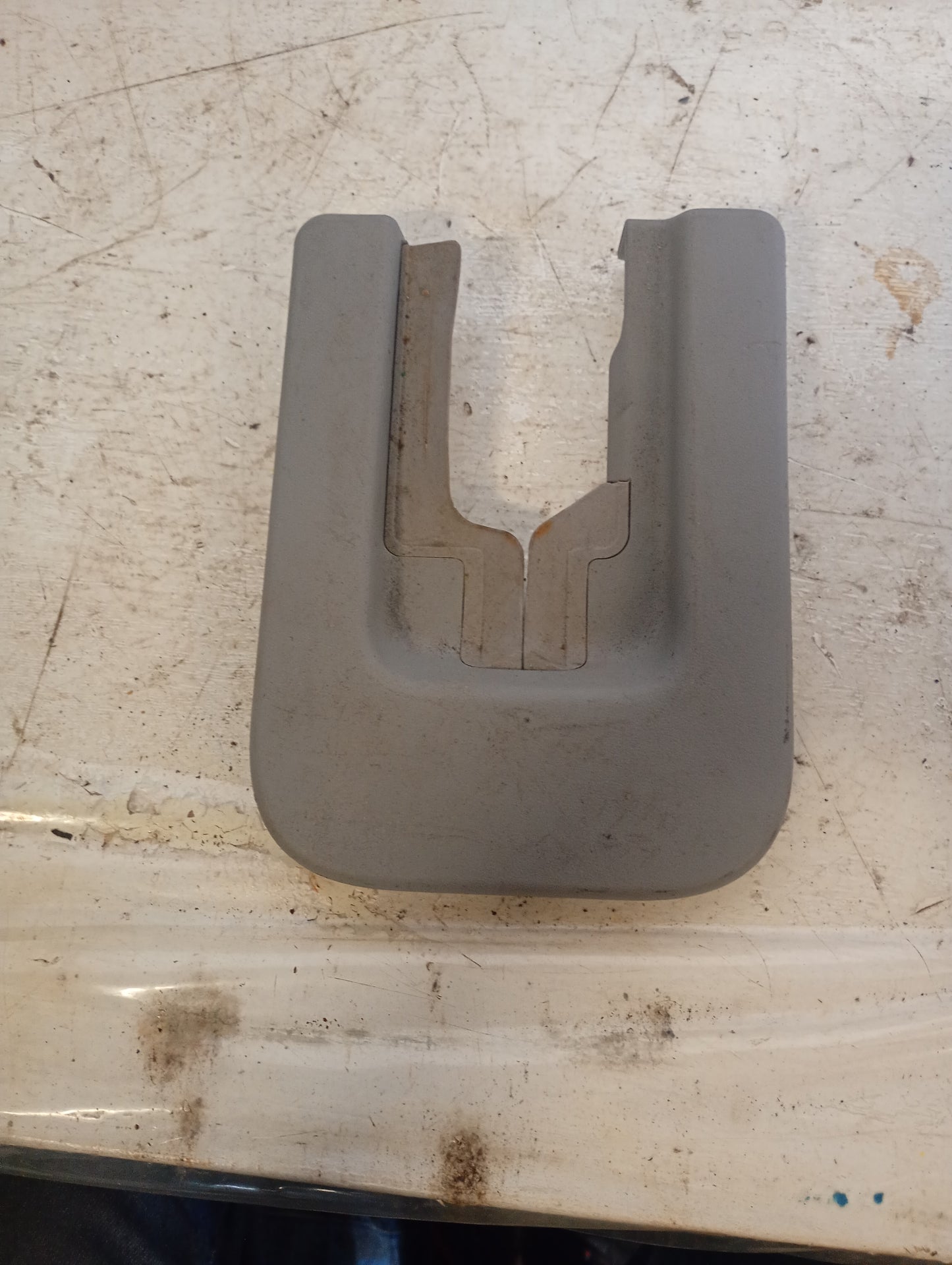 Embellecedor Cinturon Seguridad Toyota Highlander 2004