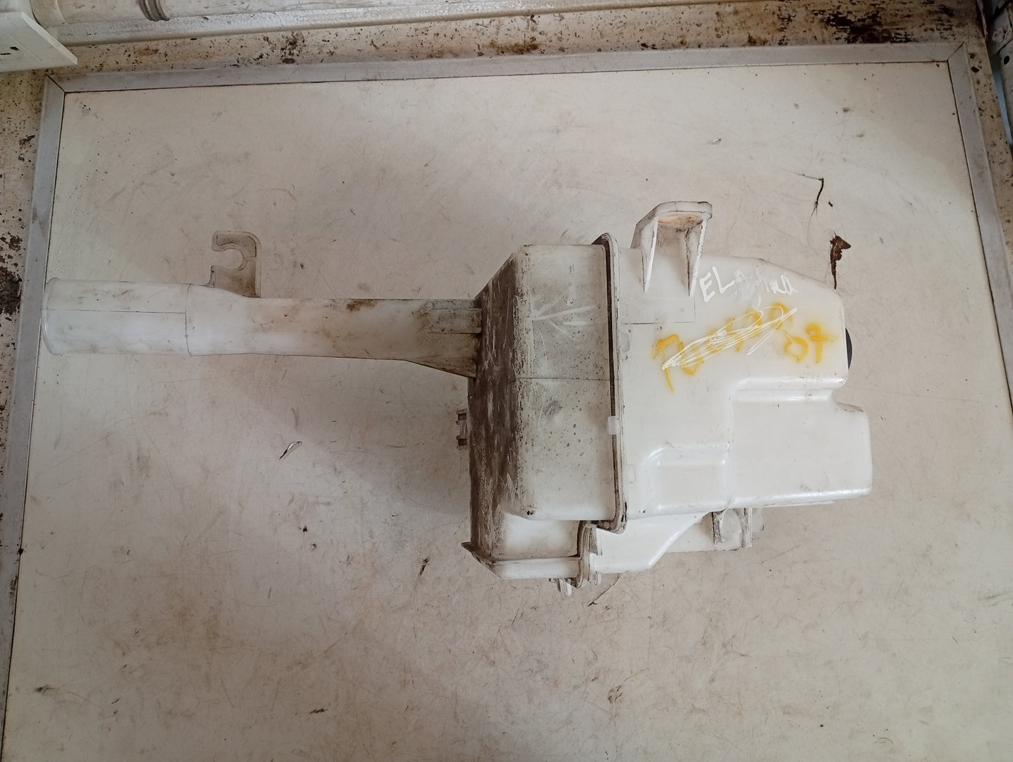 Envase Deposito Limpiaparabrisa Hyundai Sonata 2012