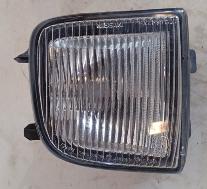 Faro Antiniebla Nissan Pathfinder 2001 2004