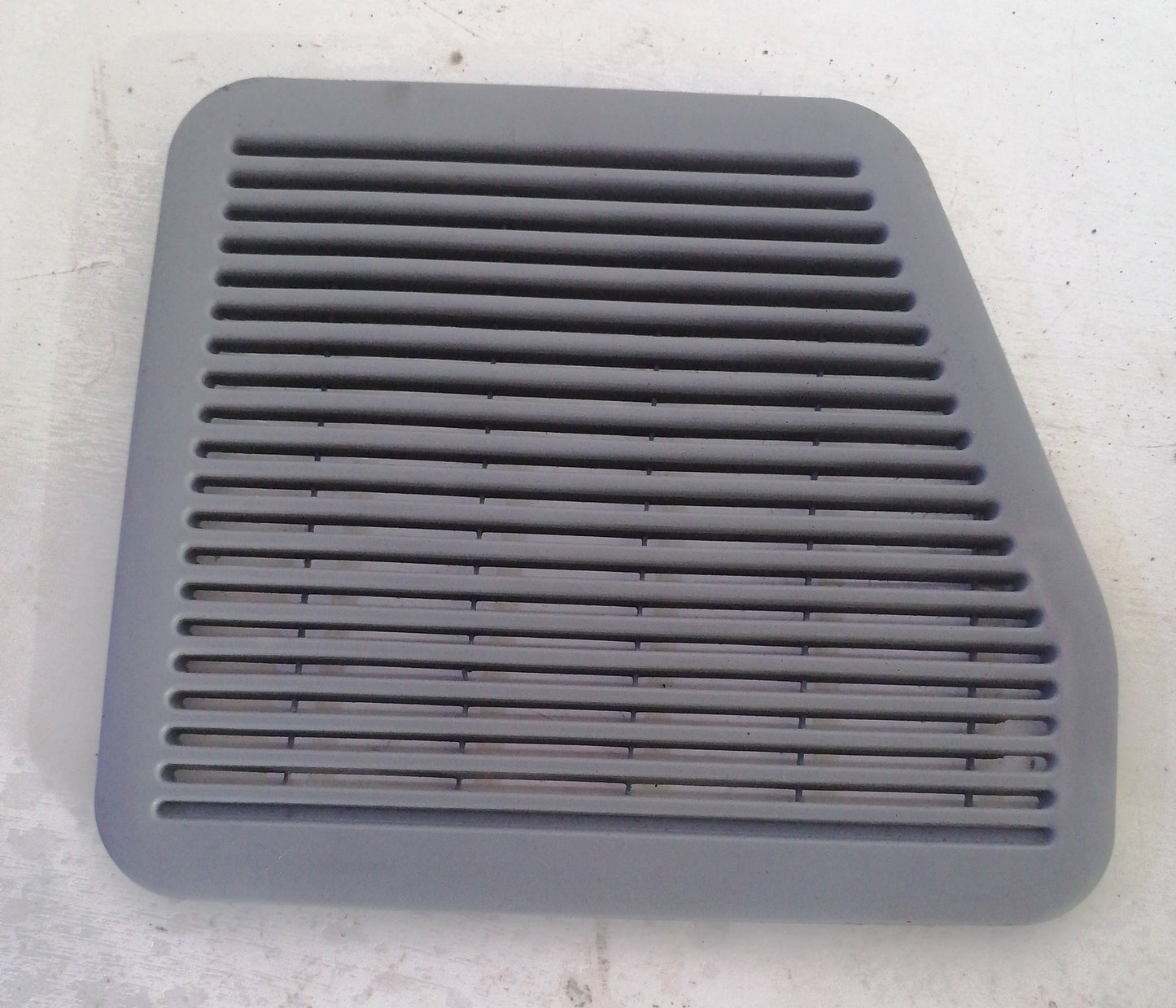 Moldura Cubierta Maleta Toyota Sienna 1998 2004