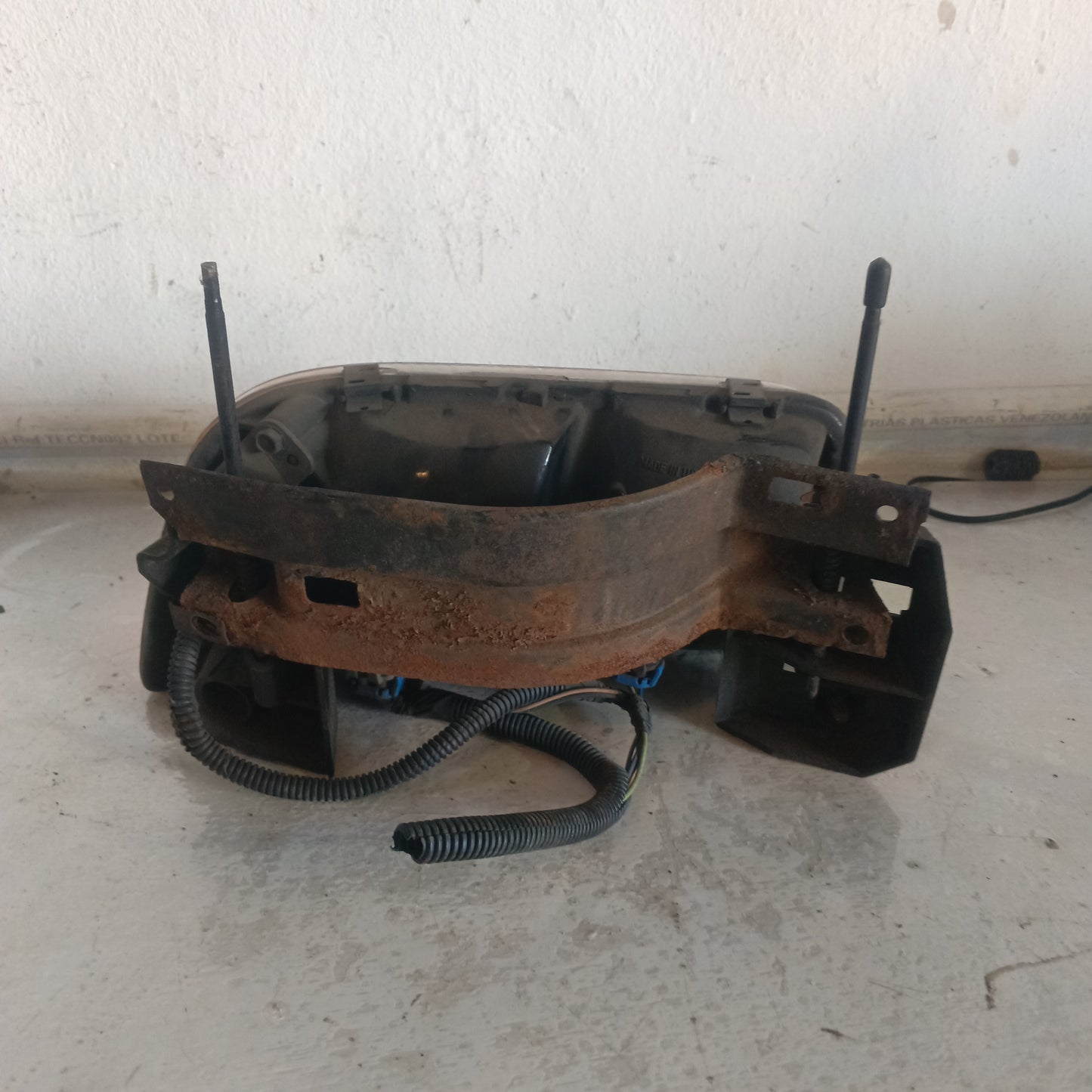 Faro Delantero GMC Sierra 1994-1997