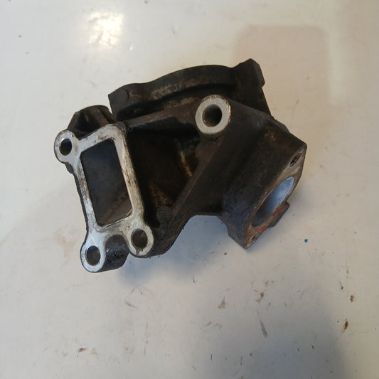 Base Bomba Agua Nissan Xtrail Altima 2.5