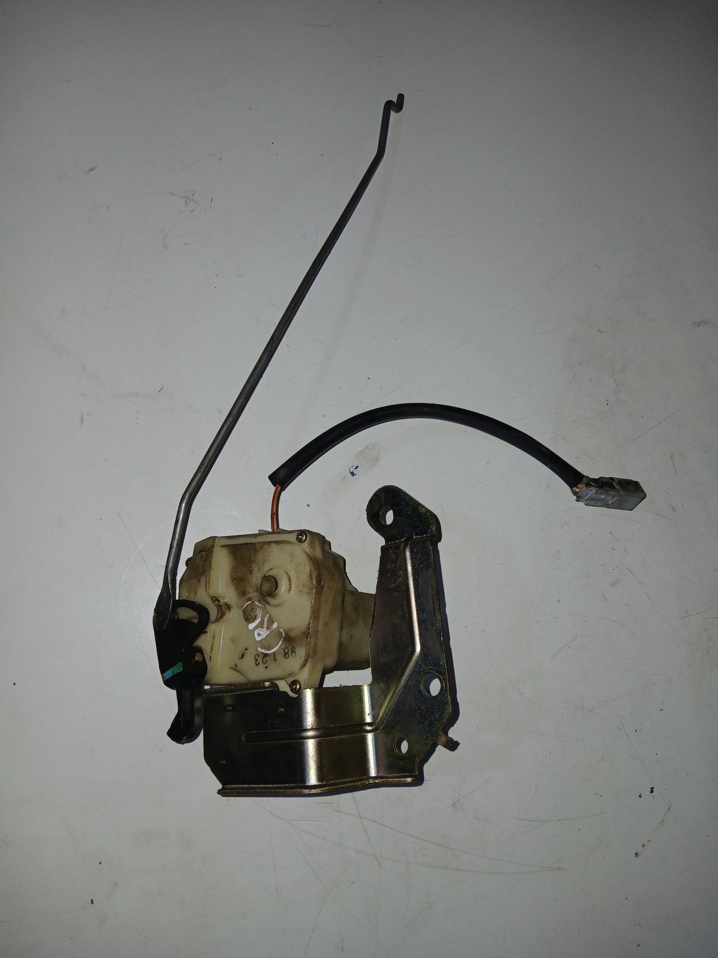 Selenoide de Seguros Compuertas Honda CRV 1999 2001